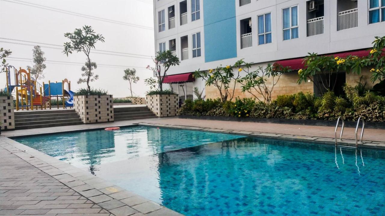 Comfortable Studio Apartment Grand Dhika City By Travelio بيكاسي المظهر الخارجي الصورة