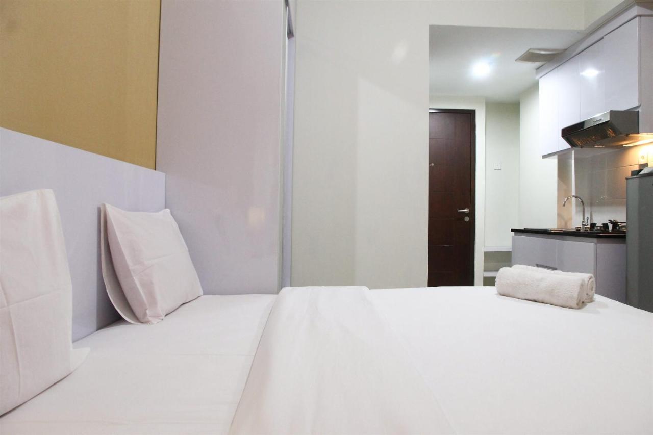 Comfortable Studio Apartment Grand Dhika City By Travelio بيكاسي المظهر الخارجي الصورة