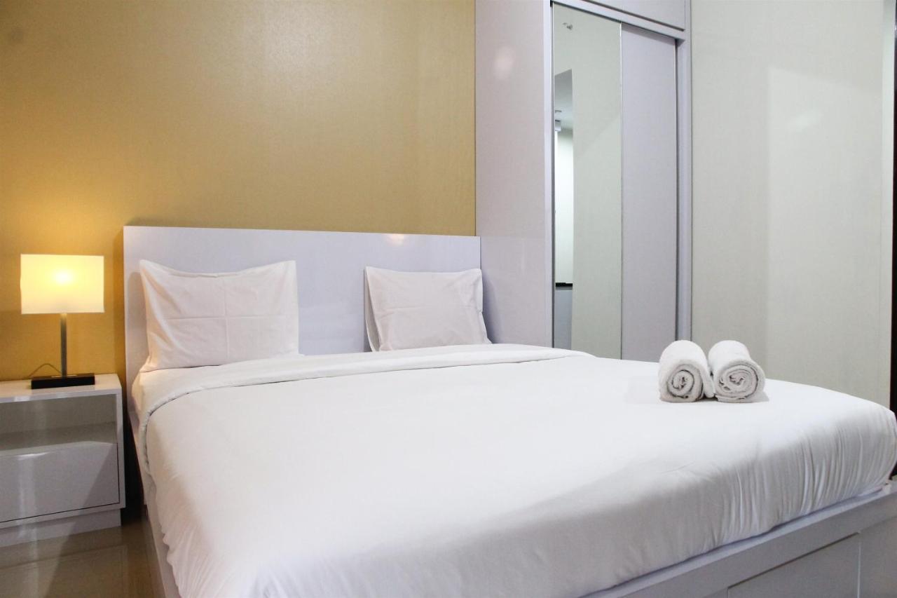 Comfortable Studio Apartment Grand Dhika City By Travelio بيكاسي المظهر الخارجي الصورة
